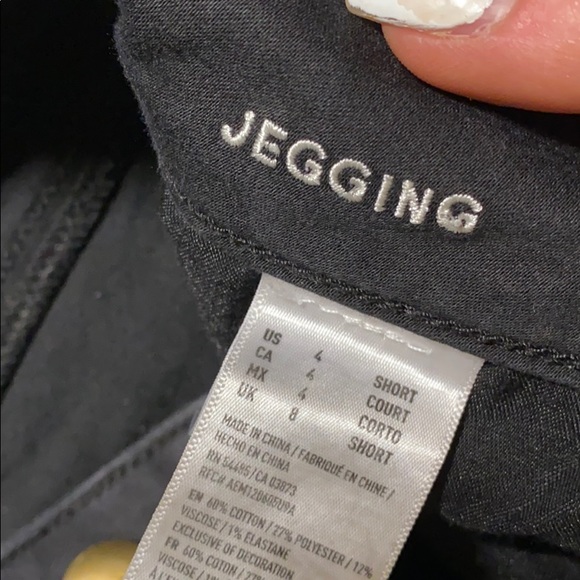 American Eagle Black Jegging - Picture 3 of 3
